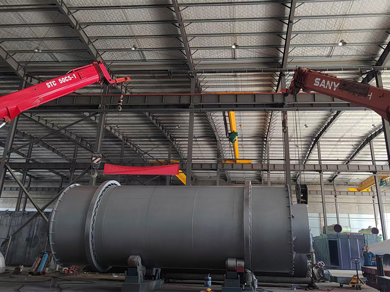 发往吉林的三筒烘干机2.88米和TZX—500双转子完美体育(中国)